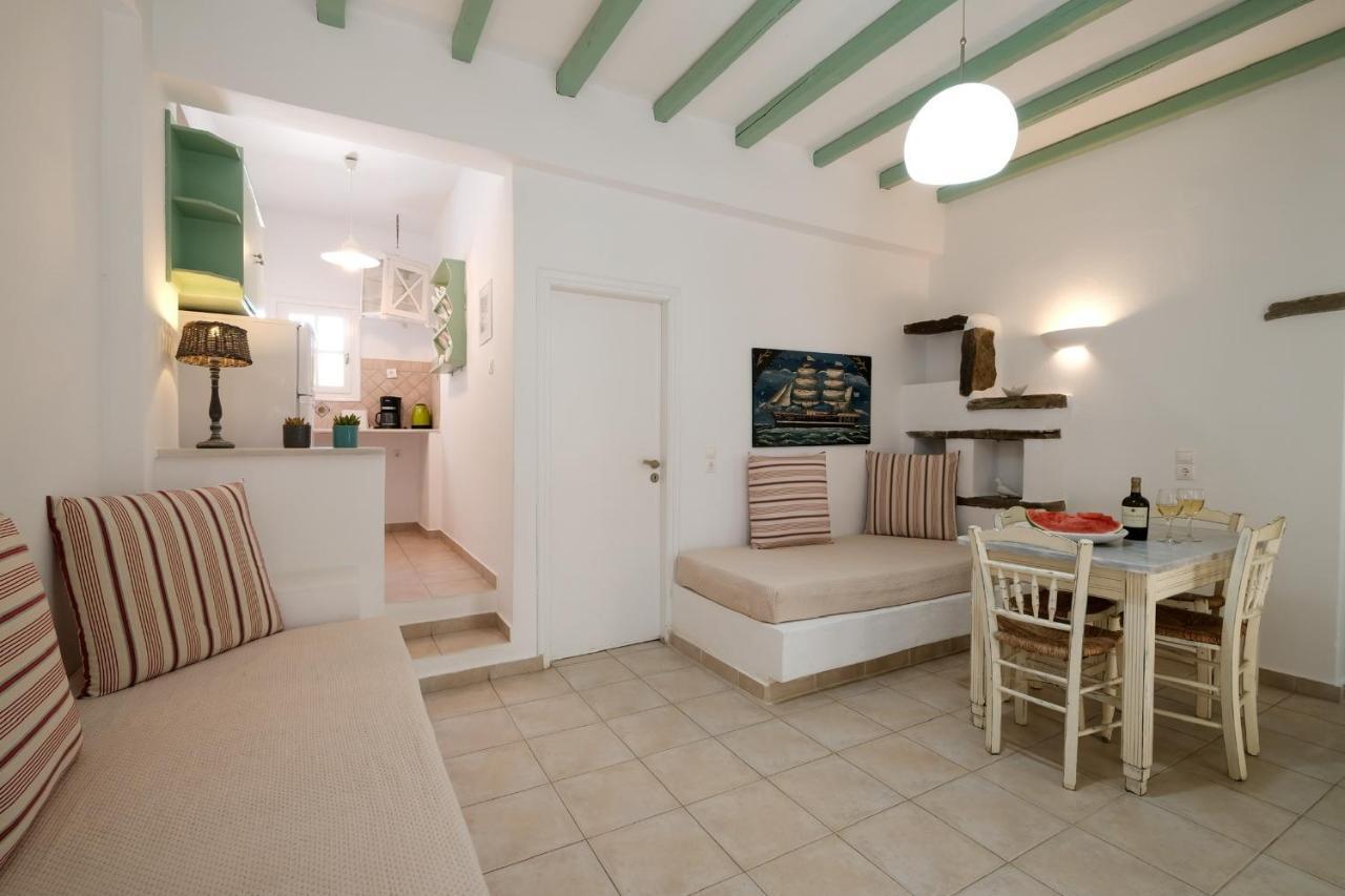 Golden Beach Studios & Suites Тинос Екстериор снимка