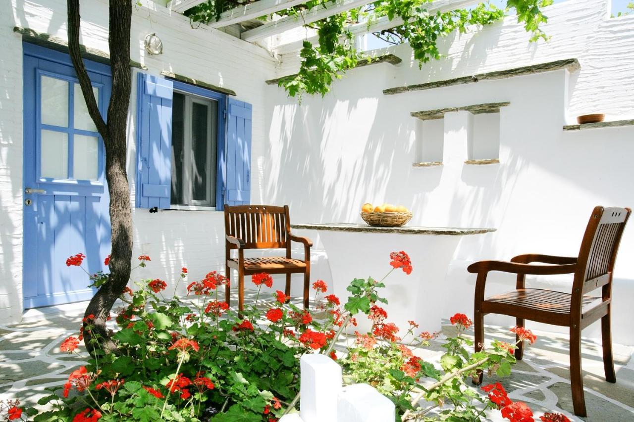 Golden Beach Studios & Suites Тинос Екстериор снимка