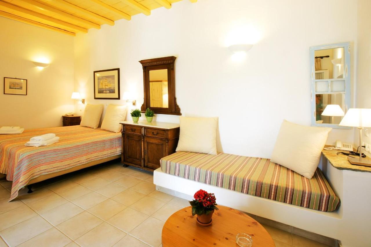 Golden Beach Studios & Suites Тинос Екстериор снимка