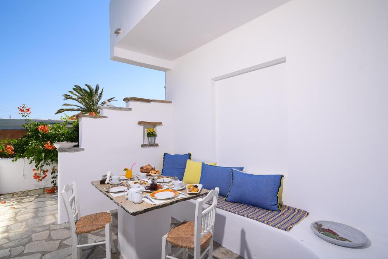 Golden Beach Studios & Suites Тинос Екстериор снимка