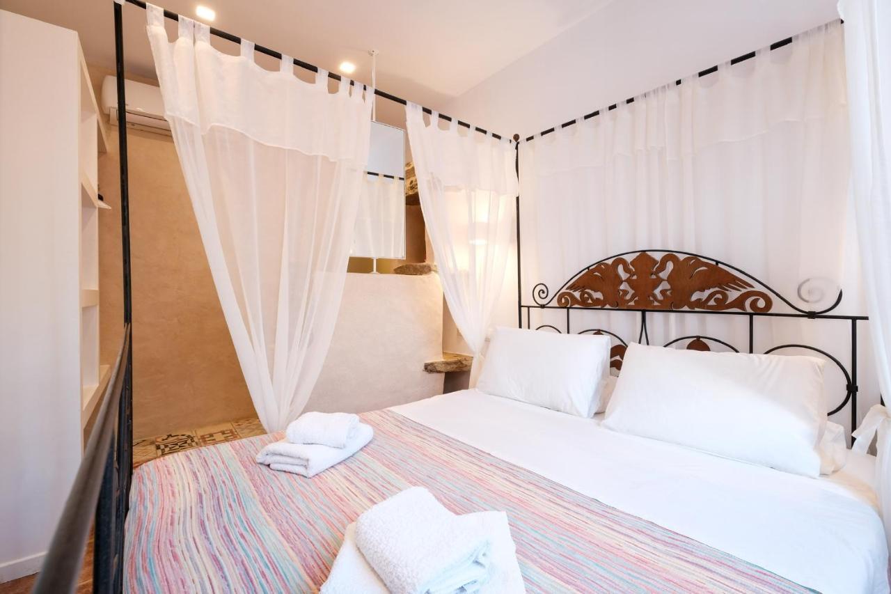 Golden Beach Studios & Suites Тинос Екстериор снимка