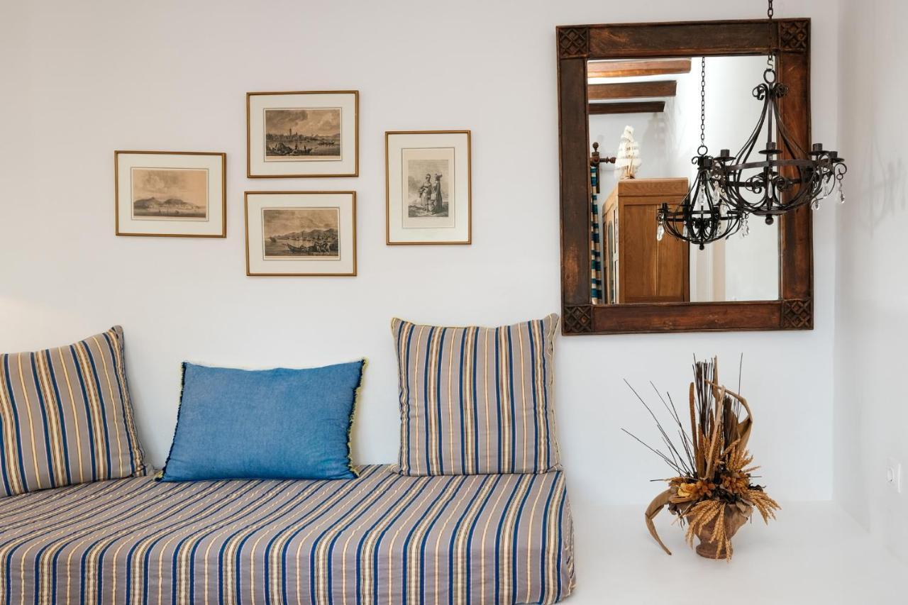 Golden Beach Studios & Suites Тинос Екстериор снимка
